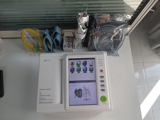 طبي 12 رصاصة محمولة 10 بوصة الشاشة اللمسية 6 قناة دعم شاشة ECG