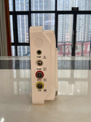 8 بوصة شاشة LCD متعددة المعلمات مراقبة المريض للمستشفى ICU
