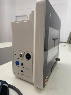 مراقبة المرضى متعددة المعايير مع ECG Resp SpO2 Nibp Temp و موقف متحرك OEM متاح