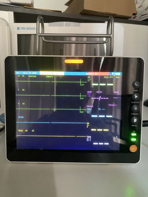 شاشة المريض متعددة المعلمات المحمولة بحجم 8 بوصات للاستخدام البشري مع تخطيط كهربية القلب بـ 7 قنوات وإنذار من 3 مستويات