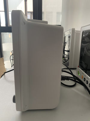 شاشة مراقبة المريض المحمولة 12.1 بوصة بخمسة معلمات و 16 لغة للاستخدام الطبي