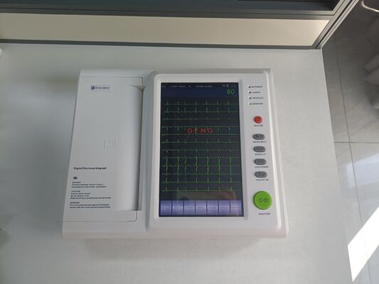 آلة ECG 12 قناة جهاز EKG المحمول المحمول مع شاشة لمس ملونة 10.2 "وبطارية مدمجة